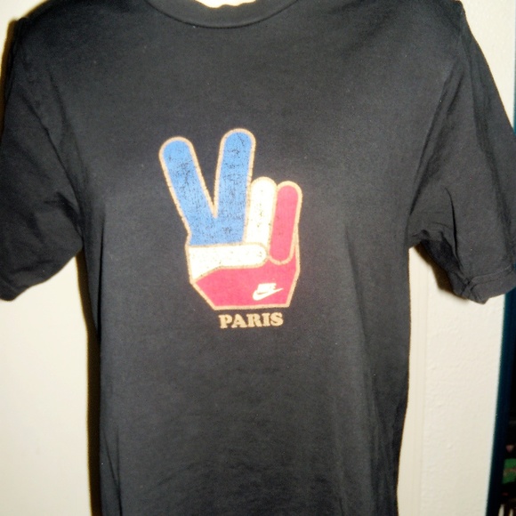 nike peace sign shirt